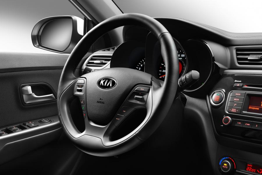  Kia Rio Sedan 2015 года  (CIS) (фото 13 из 20)